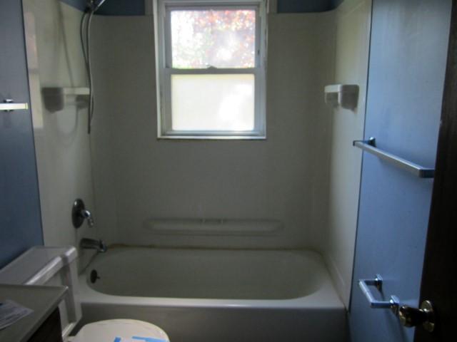 1322 Transue AveBurton, MI, 48509Genesee County