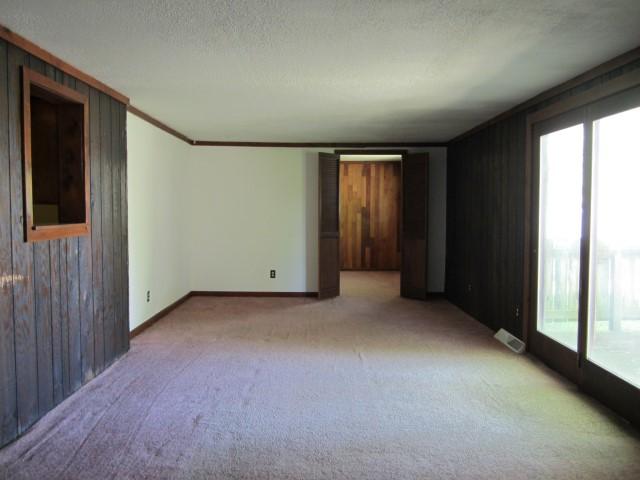 1322 Transue AveBurton, MI, 48509Genesee County