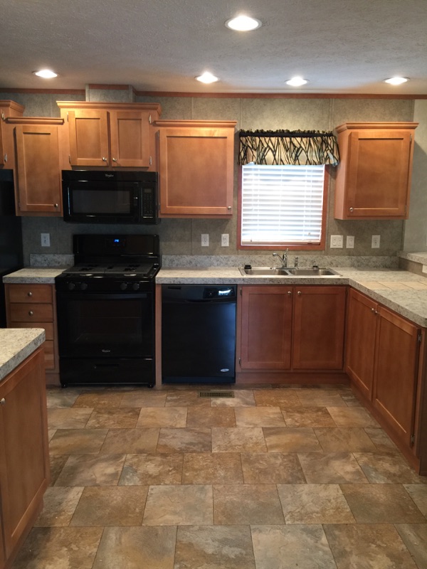 Creek Wood 3467 Creekside BlvdBurton, MI 48519