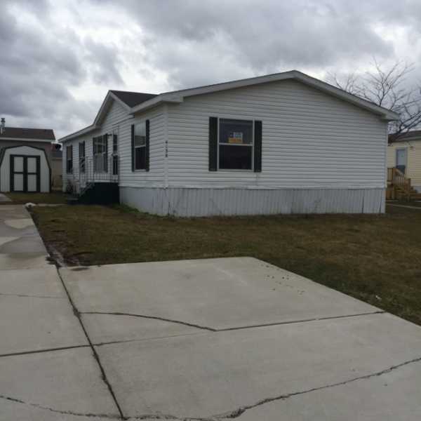 Creek Wood 4138 Cherry BrookBurton, MI 48519