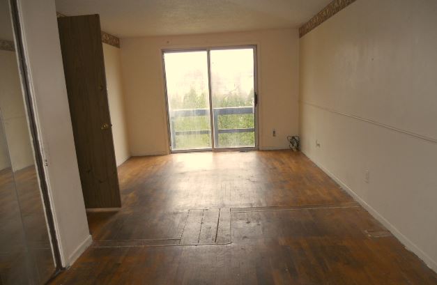 3326 GlasbySaginaw, MI, 48601Saginaw County