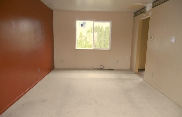 3326 GlasbySaginaw, MI, 48601Saginaw County