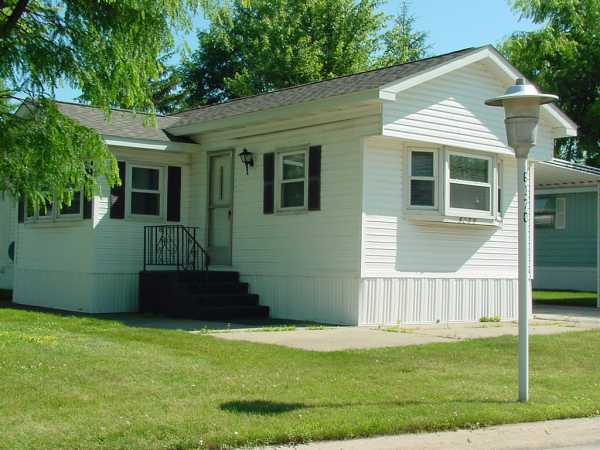 Lawndale Estates 6170 Wild OakSaginaw, MI 48603