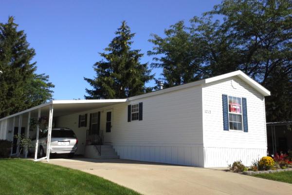 Lawndale Estates 6278 PoinsettiaSaginaw, MI 48603