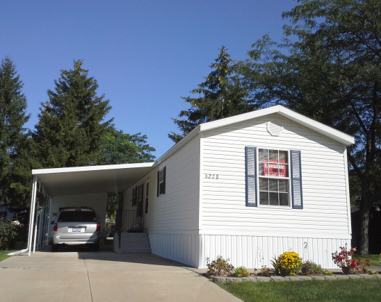 Lawndale Estates 6278 PoinsettiaSaginaw, MI 48603