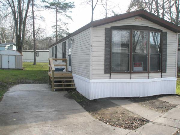 Oakside Mobile Home Park 2752 W.N. Union Lot 18Midland, MI 48642