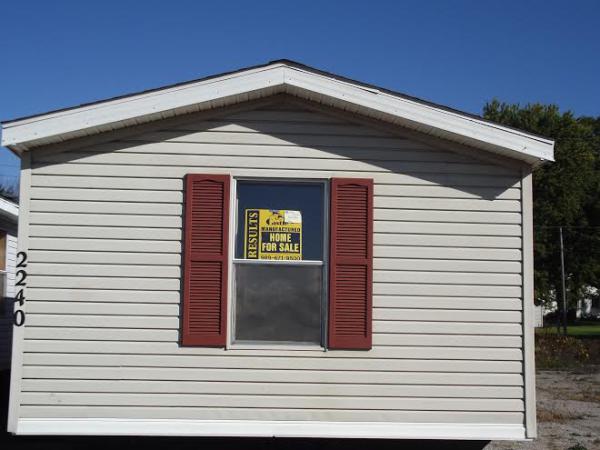 Fairfield Manor 1043 Raven DriveBay City, MI 48706