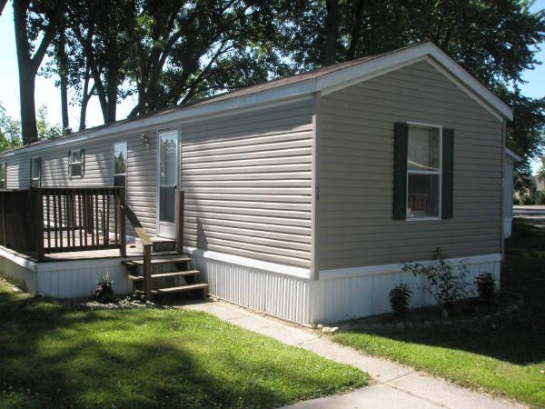 Bay Village Mobile Home Estates 1274 W. Hampton RoadLot #58Essexville, MI 48732
