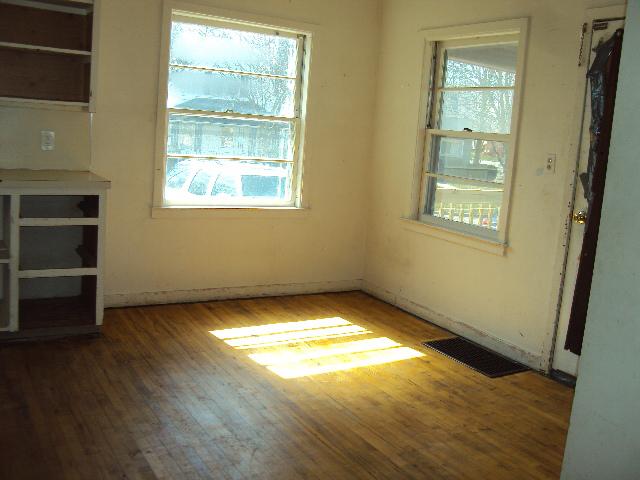 1102 Woodside AveEssexville, MI, 48732Bay County