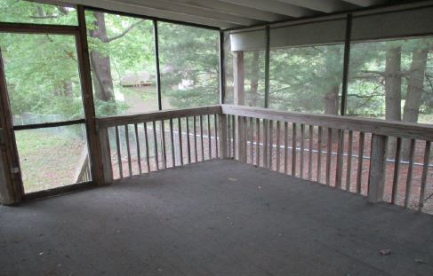 5885 Drumheller RdBath, MI, 48808Clinton County