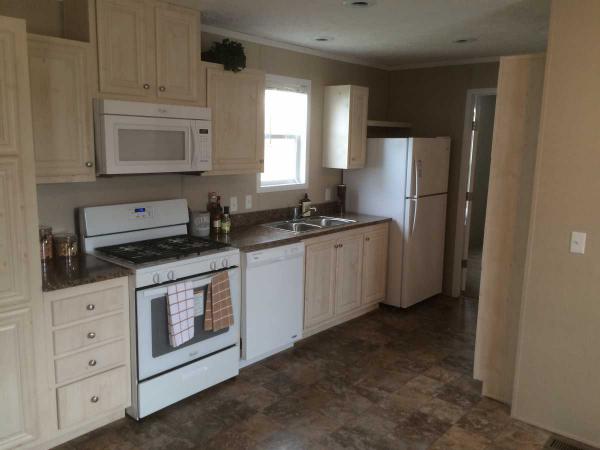 Windsor Estates 381 SterlingDimondale, MI 48821