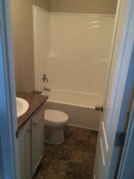 Windsor Estates 381 SterlingDimondale, MI 48821