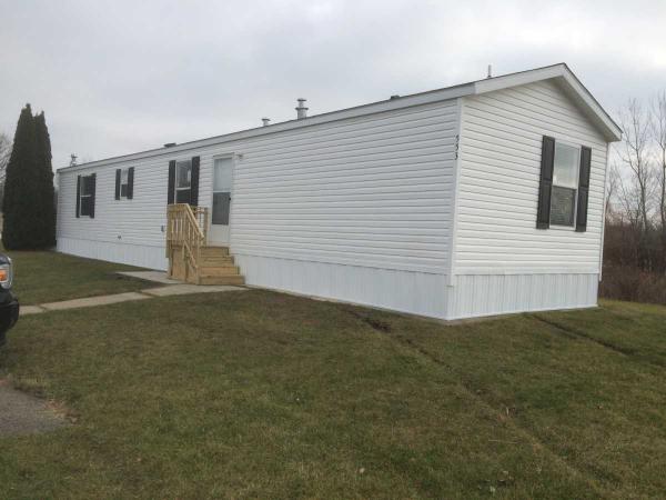 Windsor Estates 553 DorchesterDimondale, MI 48821