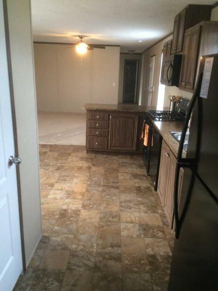 Windsor Estates 553 DorchesterDimondale, MI 48821