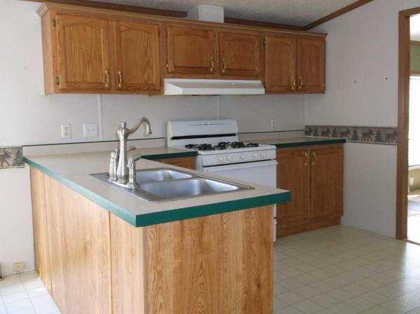Dutch Hills Manufactured Housing Community 16400 Upton Road, #202East Lansing, MI 48823