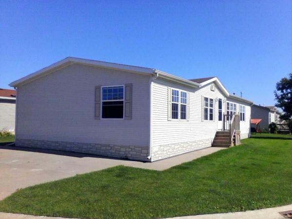 Burkhart Ridge 4459 Wynnwood DriveHowell, MI 48843