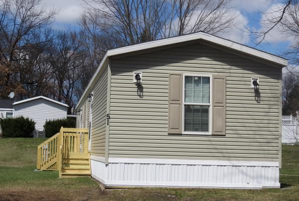 Sherwood Forest Mobile Home Estates 1133 Yeomans St. Lot #51Ionia, MI 48846