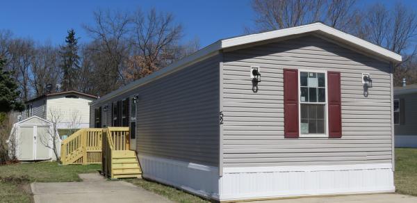 Sherwood Forest Mobile Home Estates 1133 Yeomans St. Lot #52Ionia, MI 48846