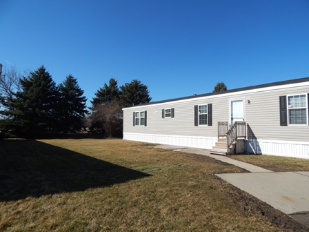 Mason Manor 8 Vevay Dr WMason, MI 48854