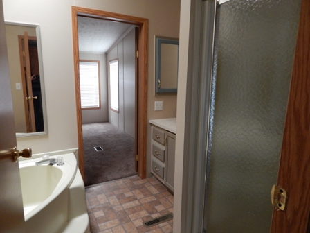 Mason Manor 85 Vevay Dr SMason, MI 48854