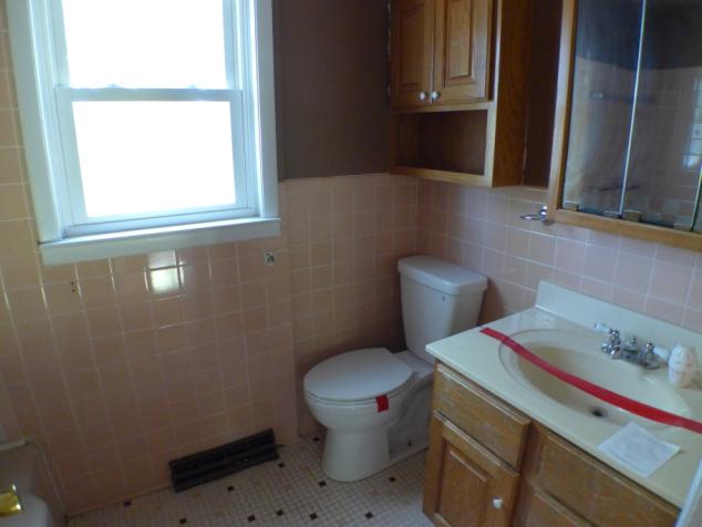 597 Hollywood DrOwosso, MI, 48867Shiawassee County