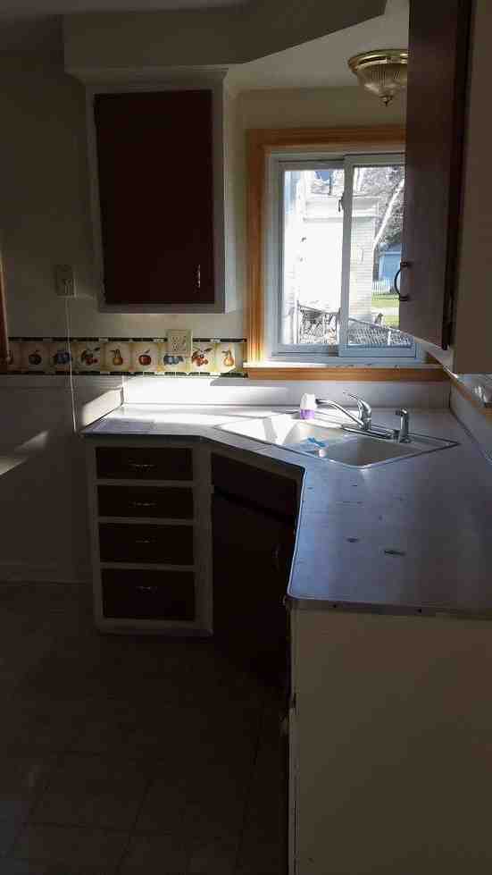 2222 WestburyLansing, MI, 48906Ingham County