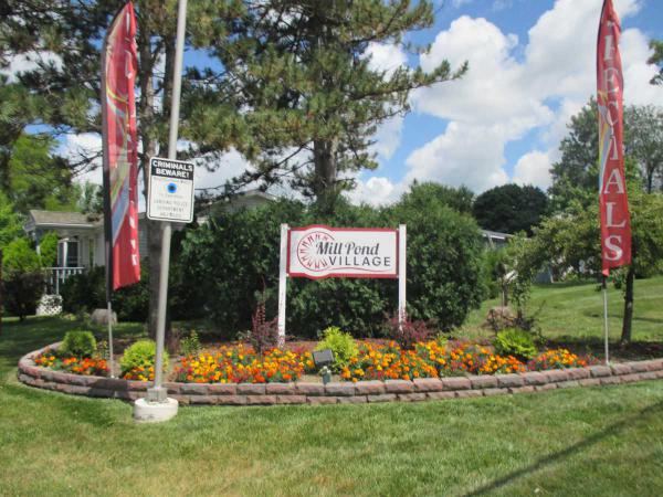Mill Pond Village 7045 Bickett Blvd.Lansing, MI 48911