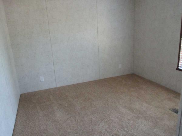 Mill Pond Village 1601 Doc StrongsLansing, MI 48911