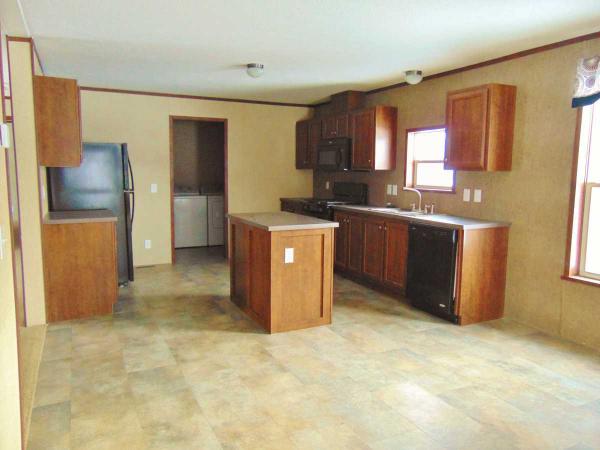 Stonegate Manufactured Housing Community 2700 Eaton Rapids Rd Lot #268Lansing, MI 48911