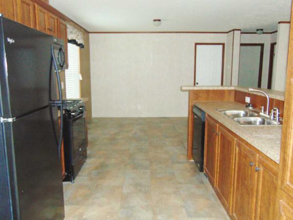 Stonegate Manufactured Housing Community 2700 Eaton Rapids RdLansing, MI 48911
