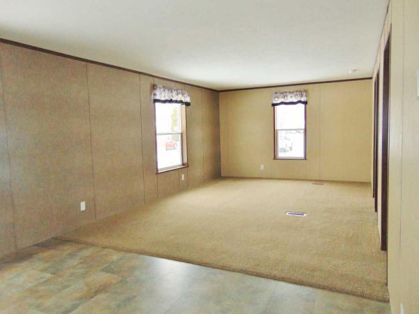 Stonegate Manufactured Housing Community 2700 Eaton Rapids Rd, Lot #213Lansing, MI 48911