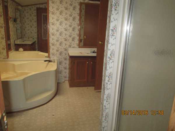 Kensington Meadows 4245 W. Jolly Rd. Lot #118Lansing, MI 48911