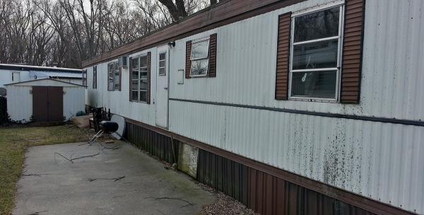 North Shores Estates 1565 N M63Benton Harbor, MI 49022