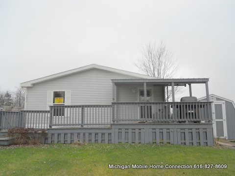Meadowstone Manufactured Home Community 1032 BalsamHastings, MI 49058