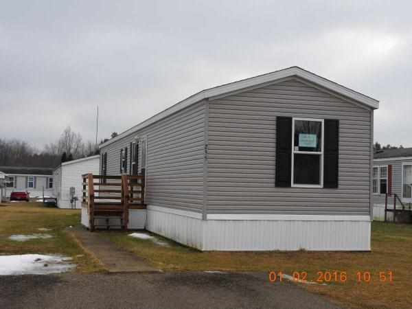 Thornapple Lake Estates 6405 Thornapple Lake RoadNashville, MI 49073