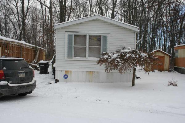 Sugarloaf Mobile Home Park 11477 Circle Dr. Lot 39Schoolcraft, MI 49087