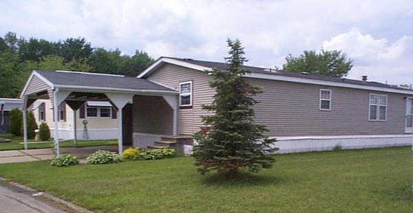 English Meadows 3298 DerbyshireJackson, MI 49201