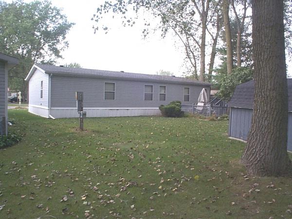 English Meadows 3917 Sherwood Lakes Blvd.Jackson, MI 49201