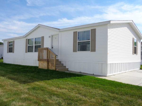 Walnut Ridge 3927 SycamoreJackson, MI 49201
