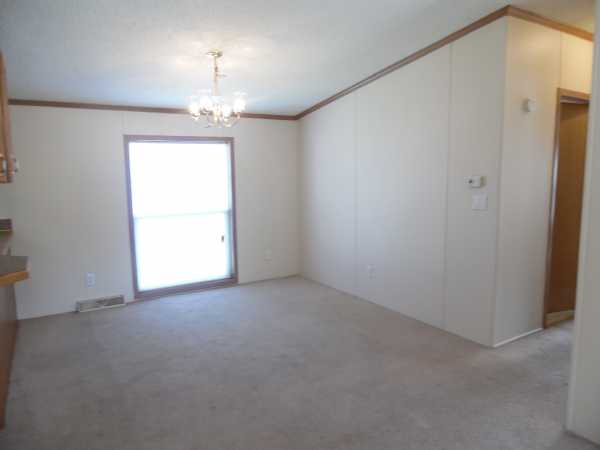 Windham Hills MHC 3915 Cambridge CourtJackson, MI 49201