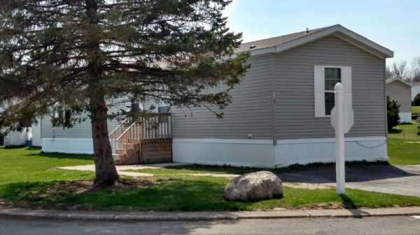 Sherman Oaks 1169 Oakbrook WestJackson, MI 49201