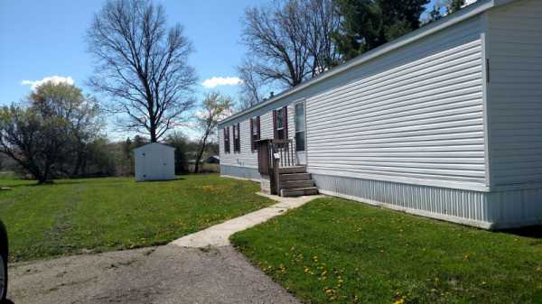 Sherman Oaks 1231 Grand AvenueJackson, MI 49201