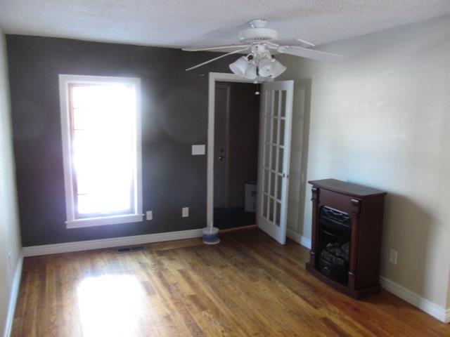 422 Dennis StAdrian, MI, 49221Lenawee County