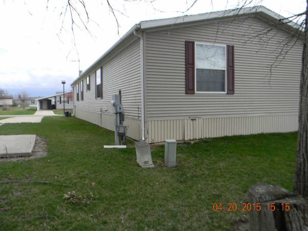 Maple Woods 478 Briarwood Dr.Adrian, MI 49221