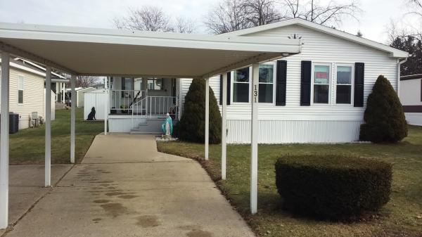 131 Pine ,MI, Jonesville, 49250