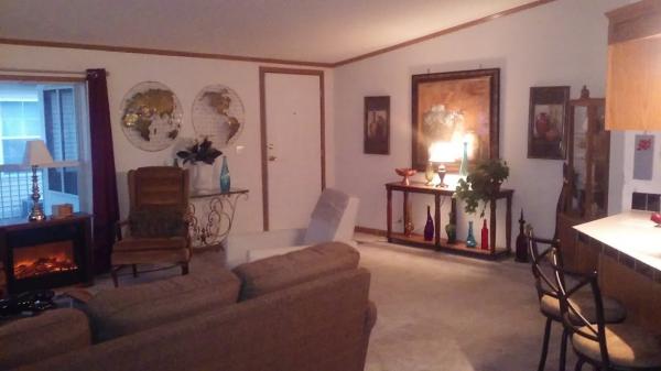 131 Pine ,MI, Jonesville, 49250