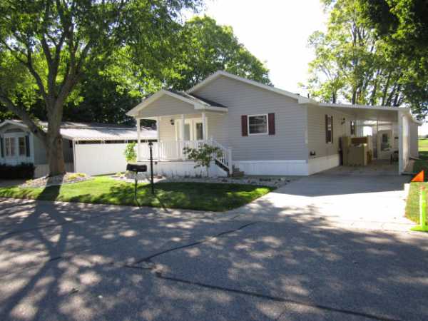 Leisure Village5481 SeagullBelmont, MI 49306