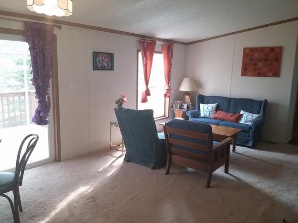Woodland Estates Mobile Home Park 4334 Meadow Sweet Ln. NERockford, MI 49341