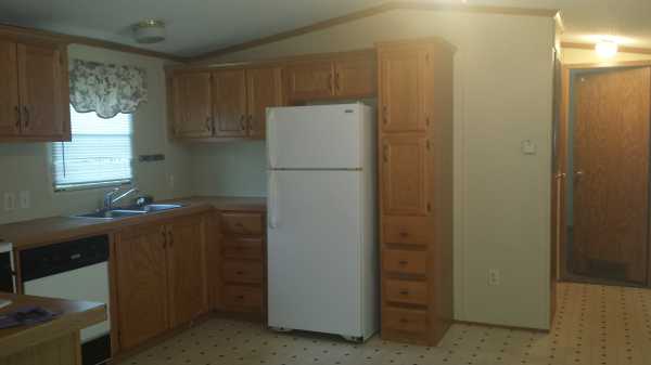 Knollwood 11412 Maple CourtAllendale, MI 49401