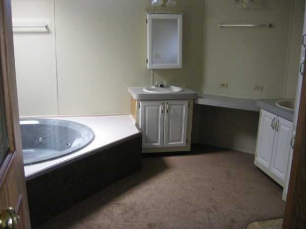 Timberline Estates 293 West Scarlet Oak DriveCoopersville, MI 49404